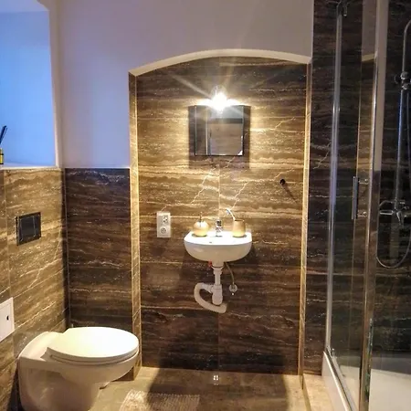 U Pauli Gory Sowie Lejlighed *